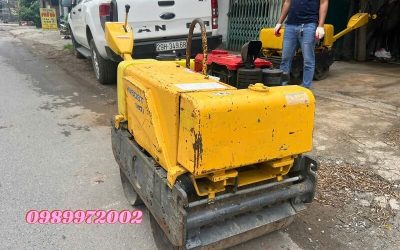 máy lu dắt tay sakai cũ