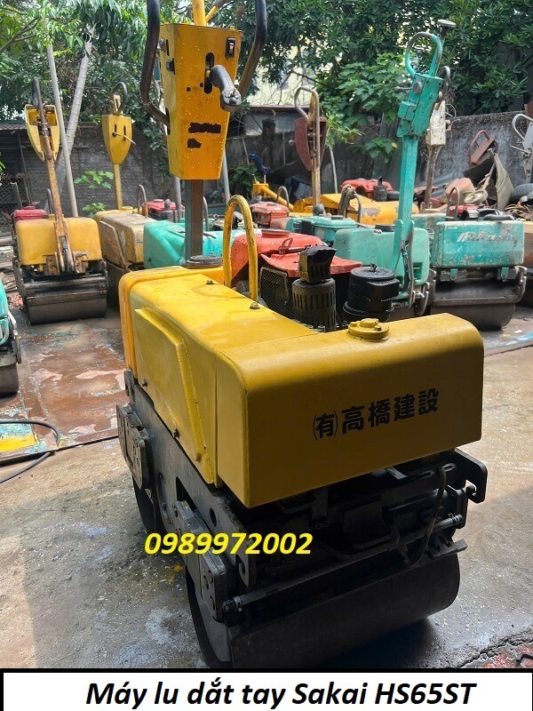 Máy lu dắt tay Sakai HS65st